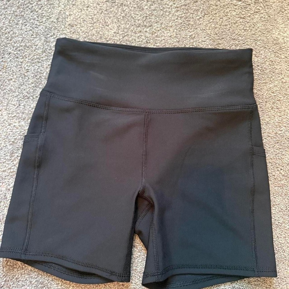 RBX Black Ribbed High Waisted Activewear Shorts with Pockets Womens Small